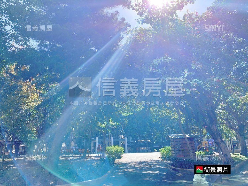 信義世爵☆車位房屋室內格局與周邊環境