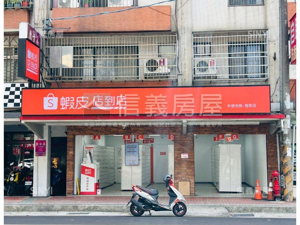 法國紅面學校２房車位房屋室內格局與周邊環境