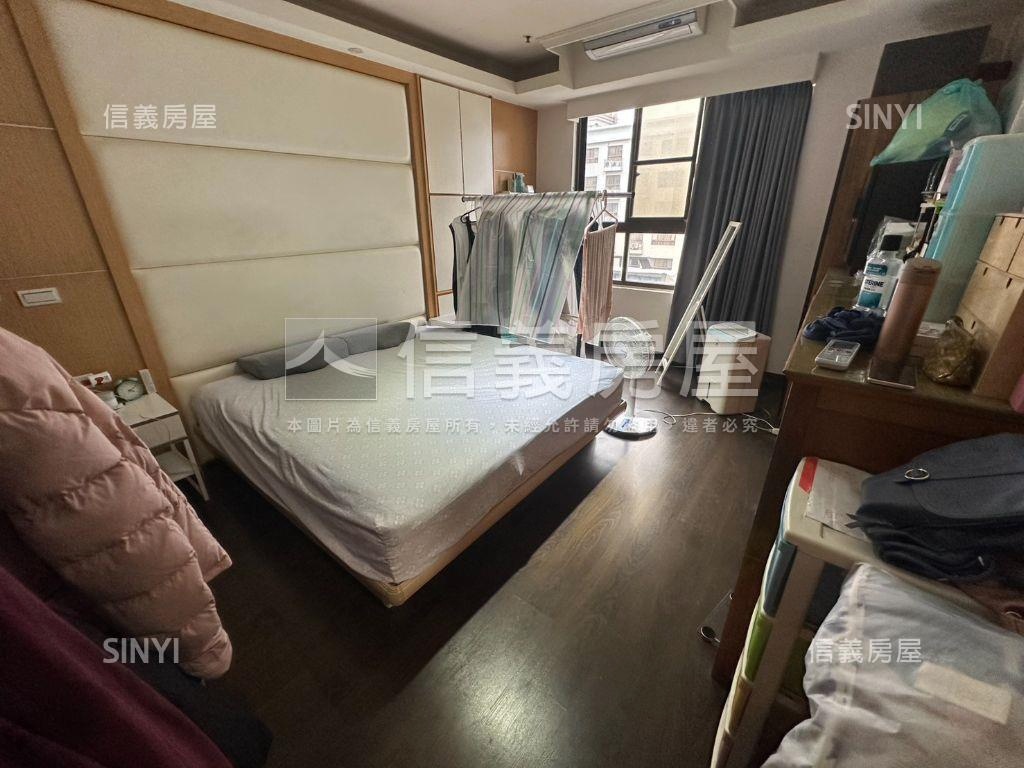 未來２１三房平面車位房屋室內格局與周邊環境