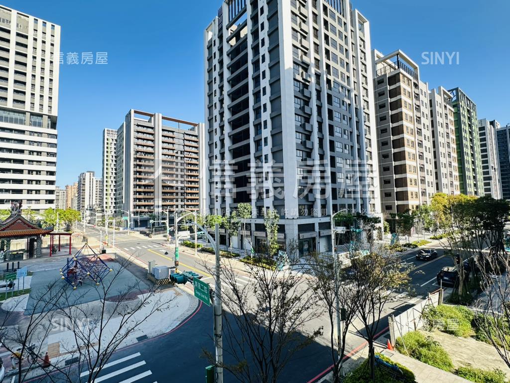 小檜溪公園景露臺三房車位房屋室內格局與周邊環境