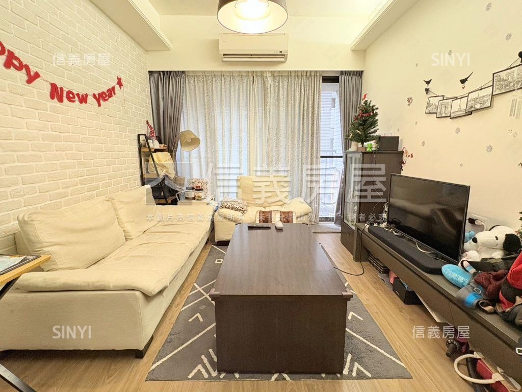 心六藝美妝前後陽台大二房房屋室內格局與周邊環境