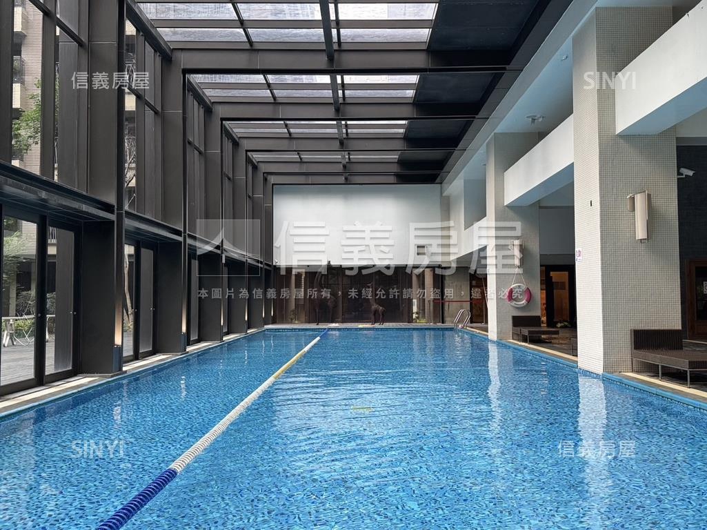 心六藝美妝前後陽台大二房房屋室內格局與周邊環境