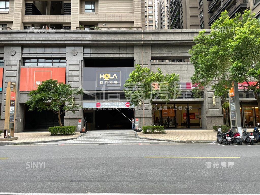 心六藝美妝前後陽台大二房房屋室內格局與周邊環境