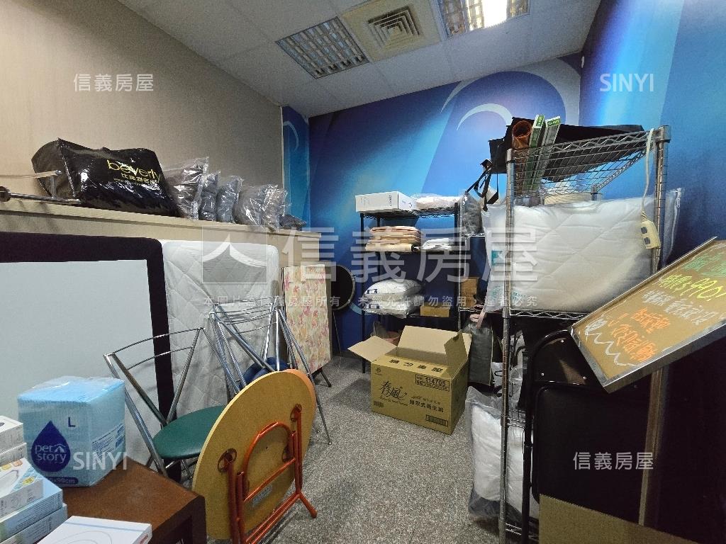 稀有釋出面寬重劃區金店面房屋室內格局與周邊環境