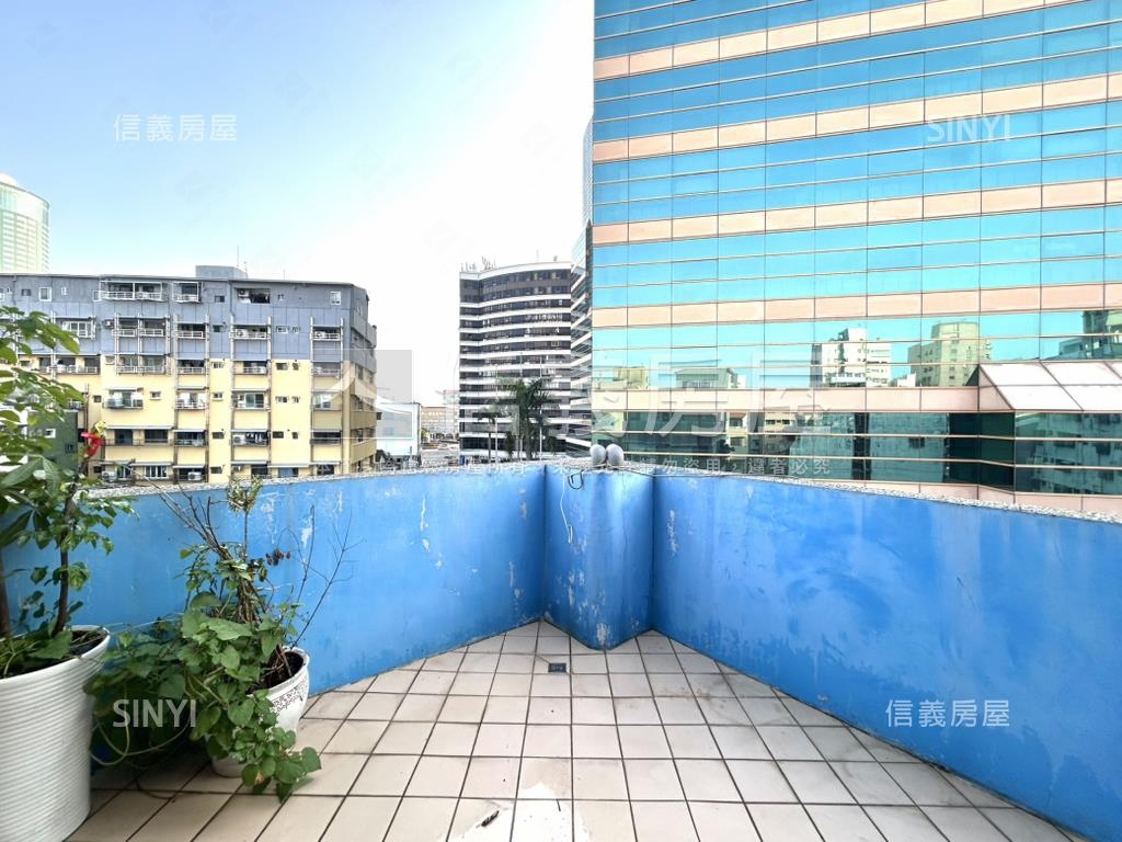 台南火車站前角窗黃金店霸房屋室內格局與周邊環境