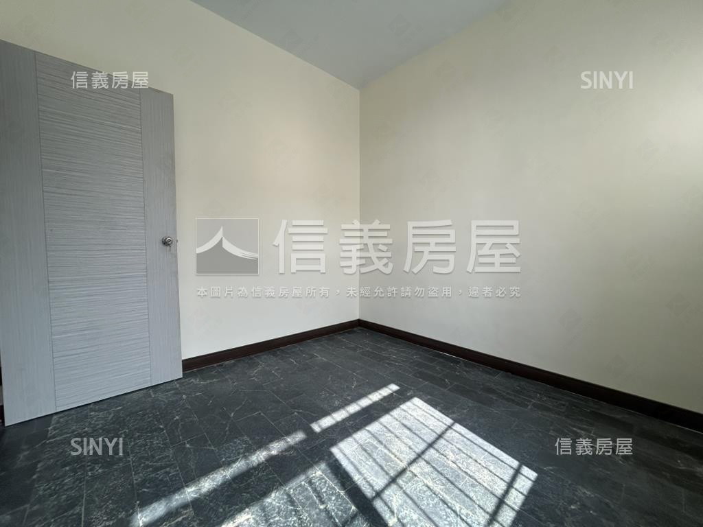 近副都心低總價三房房屋室內格局與周邊環境