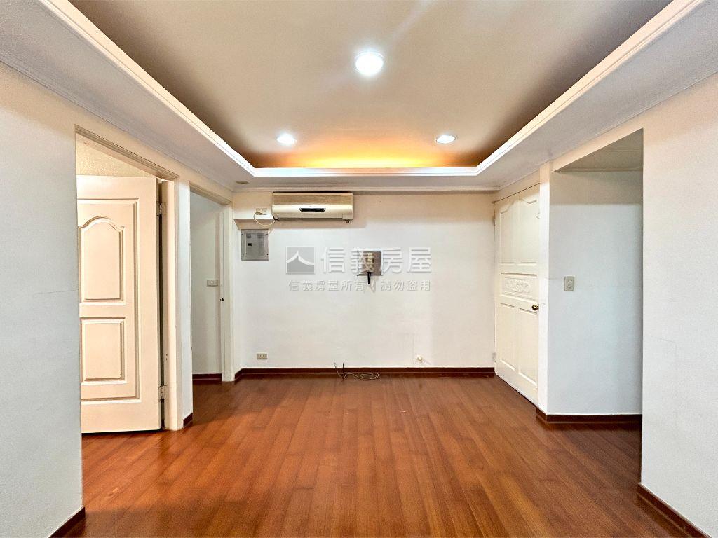 【輝煌】康定電梯兩房房屋室內格局與周邊環境