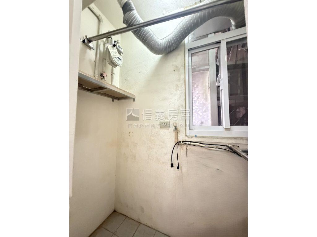 【輝煌】康定電梯兩房房屋室內格局與周邊環境