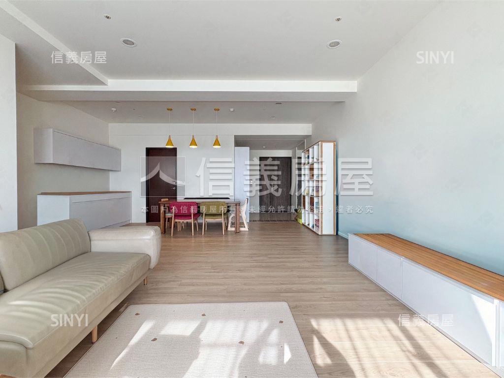 文林硯經典四房三衛雙平車房屋室內格局與周邊環境