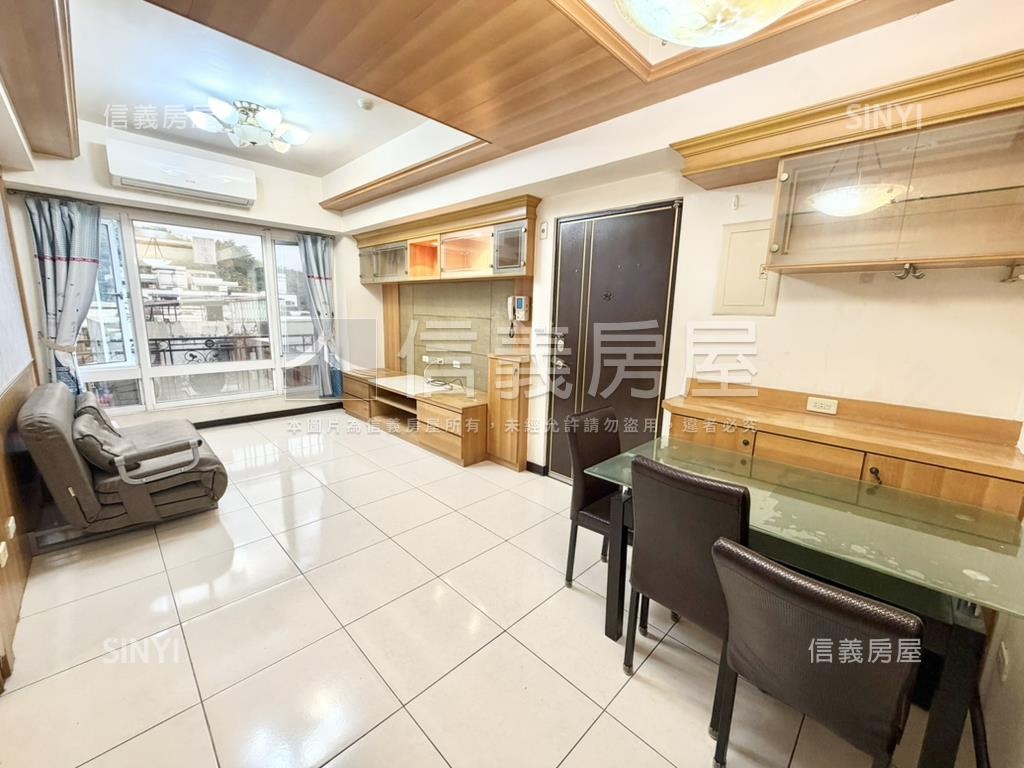 法國經典˙雙併成家２房房屋室內格局與周邊環境