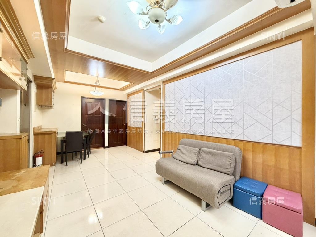 法國經典˙雙併成家２房房屋室內格局與周邊環境