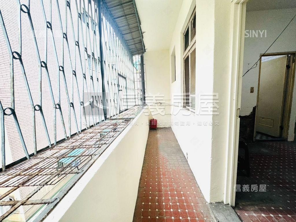 來自江子翠的ＯＰＥＮ匠房屋室內格局與周邊環境