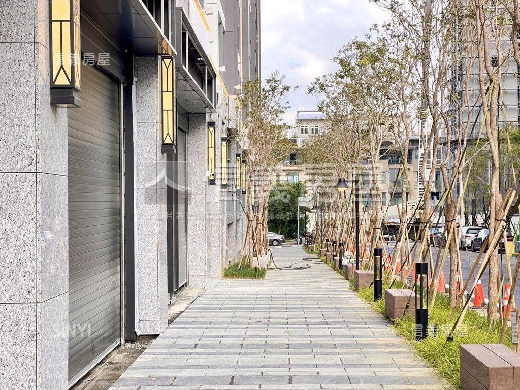 富廣和合３房平車房屋室內格局與周邊環境