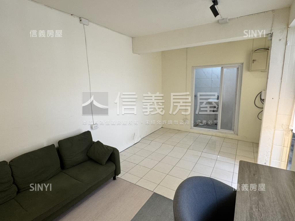 五峰路陽光明媚房屋室內格局與周邊環境