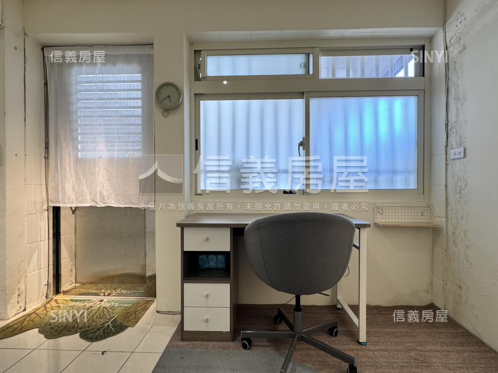 五峰路陽光明媚房屋室內格局與周邊環境