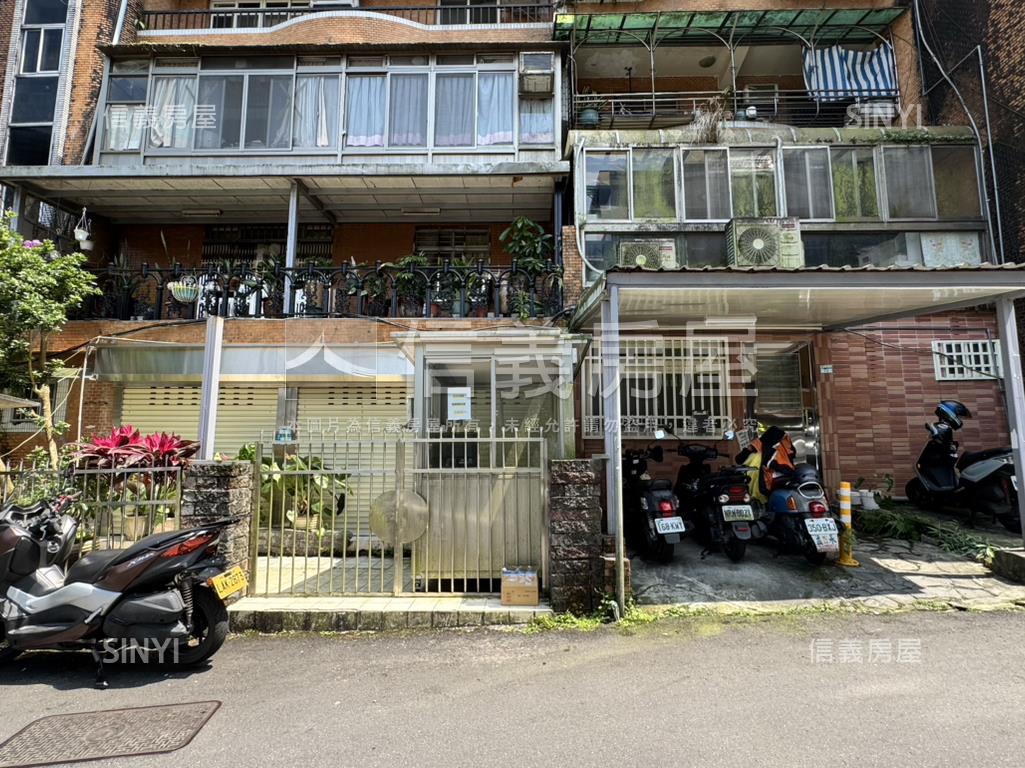 五峰路陽光明媚房屋室內格局與周邊環境