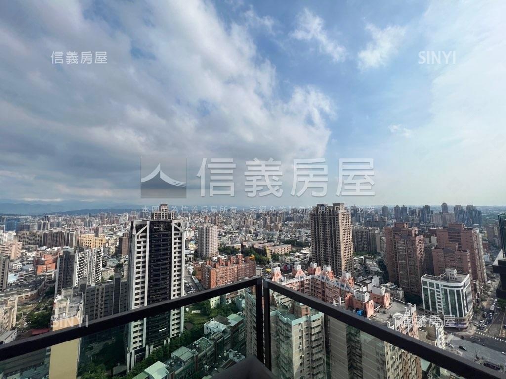 正藝文特區芙蓉匯美景豪宅房屋室內格局與周邊環境