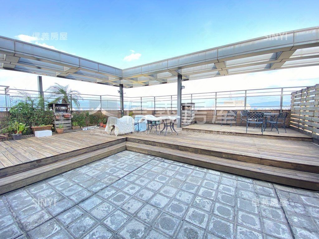 雙敦方正美裝後棟阿曼房屋室內格局與周邊環境