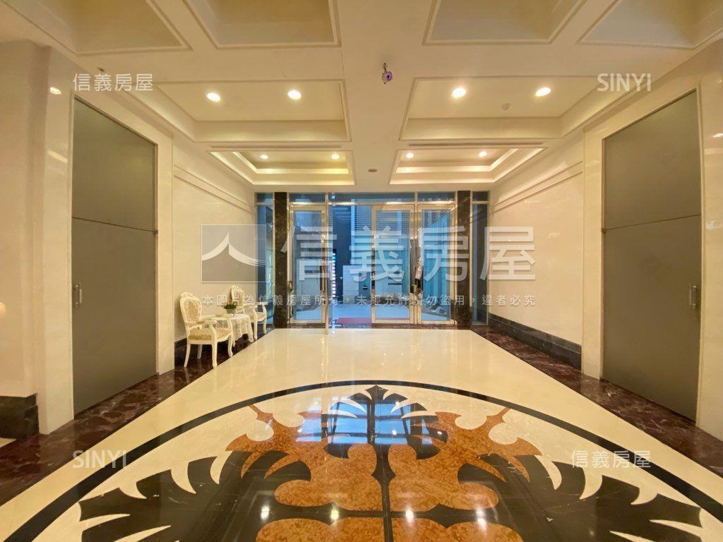 雙敦方正美裝後棟阿曼房屋室內格局與周邊環境