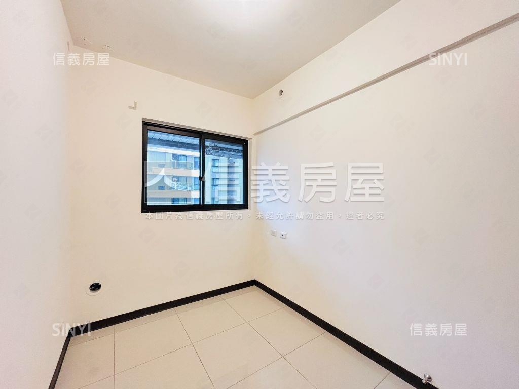 新画峰精選電梯兩房車位房屋室內格局與周邊環境