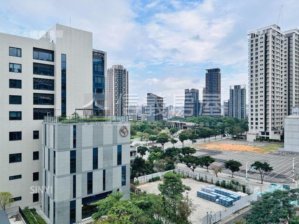 新画峰精選電梯兩房車位房屋室內格局與周邊環境