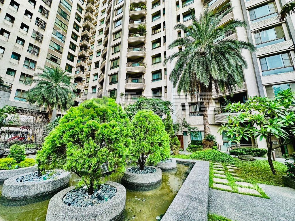 ㊣水晶鑽靜謐境採光三房房屋室內格局與周邊環境