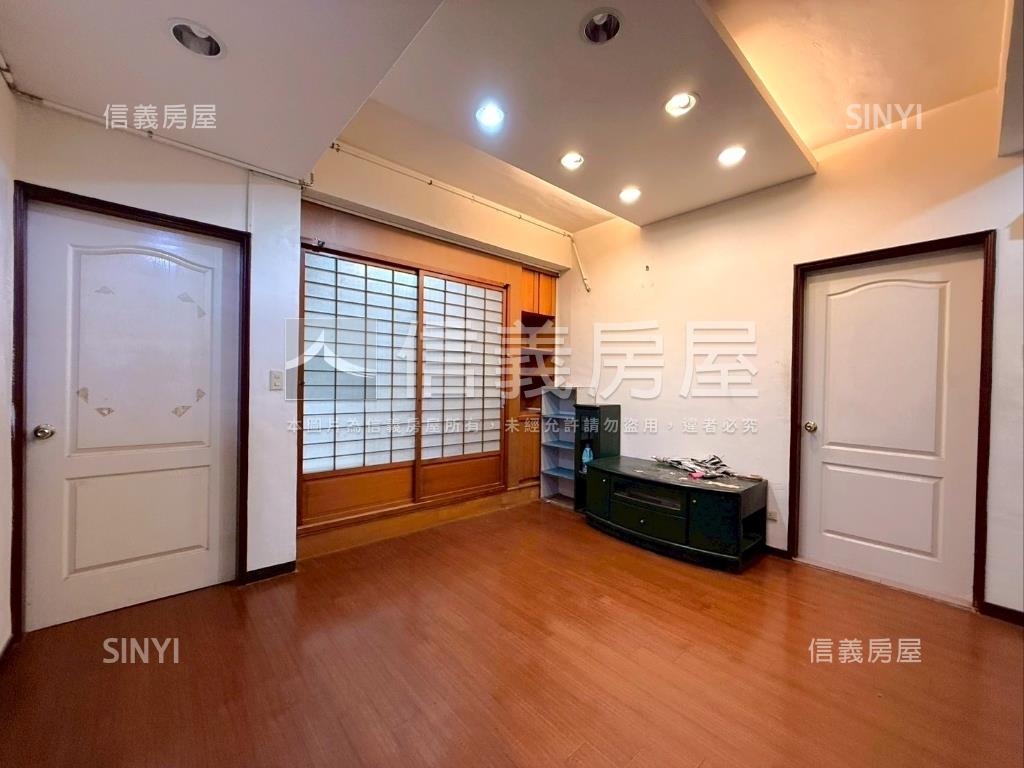 英才路公寓四房房屋室內格局與周邊環境
