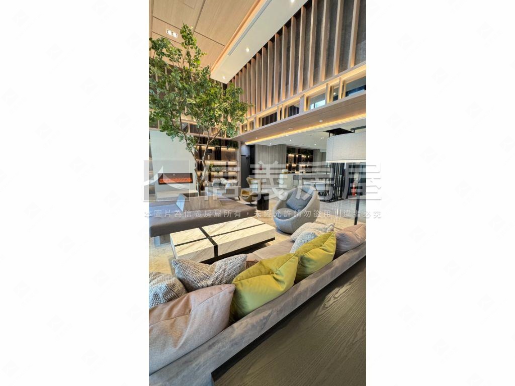 微笑昇樺一樓黃金店面大戶房屋室內格局與周邊環境