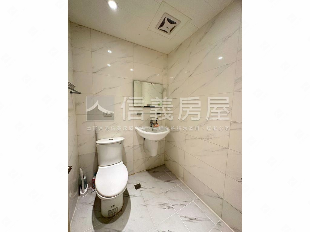 中山國小站精美裝潢套房房屋室內格局與周邊環境