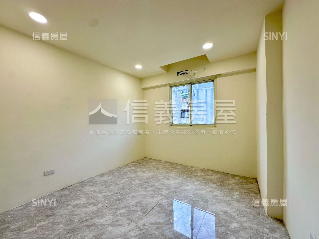 中港裝潢方正公寓３樓房屋室內格局與周邊環境