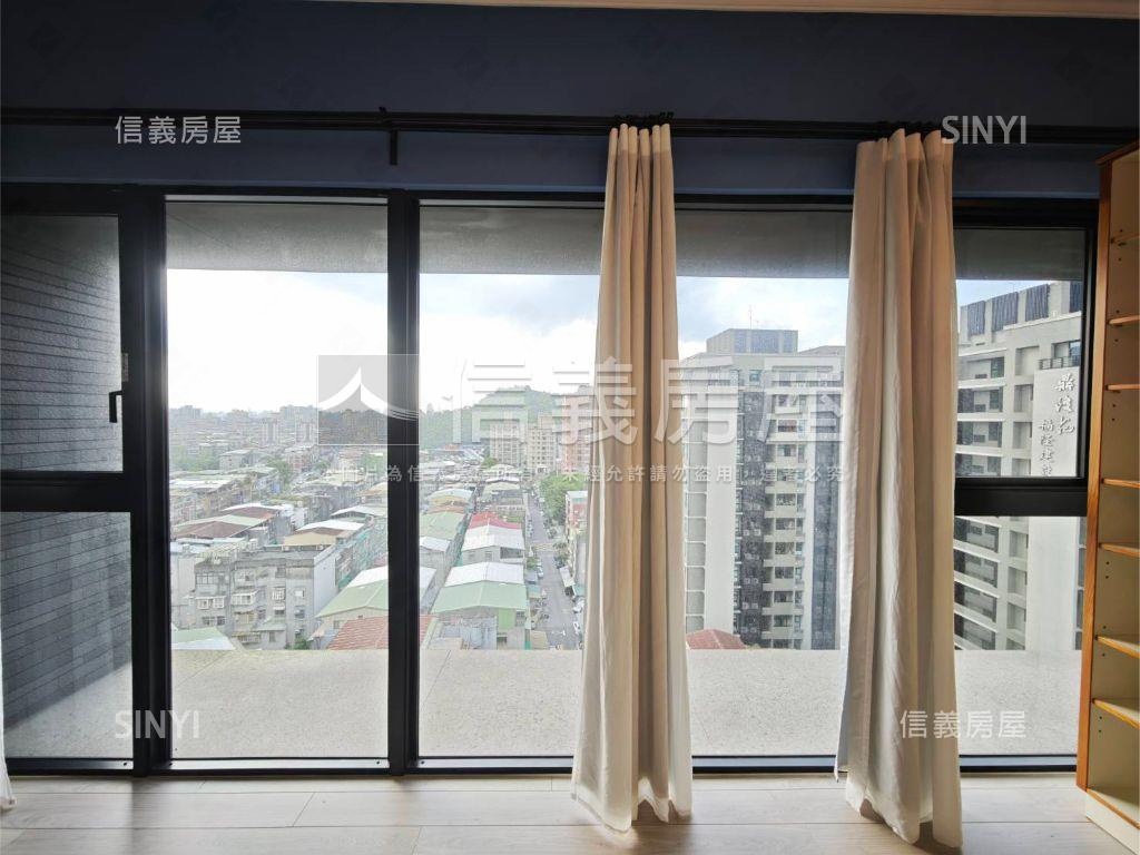 靜心連雲王者三房豪邸房屋室內格局與周邊環境