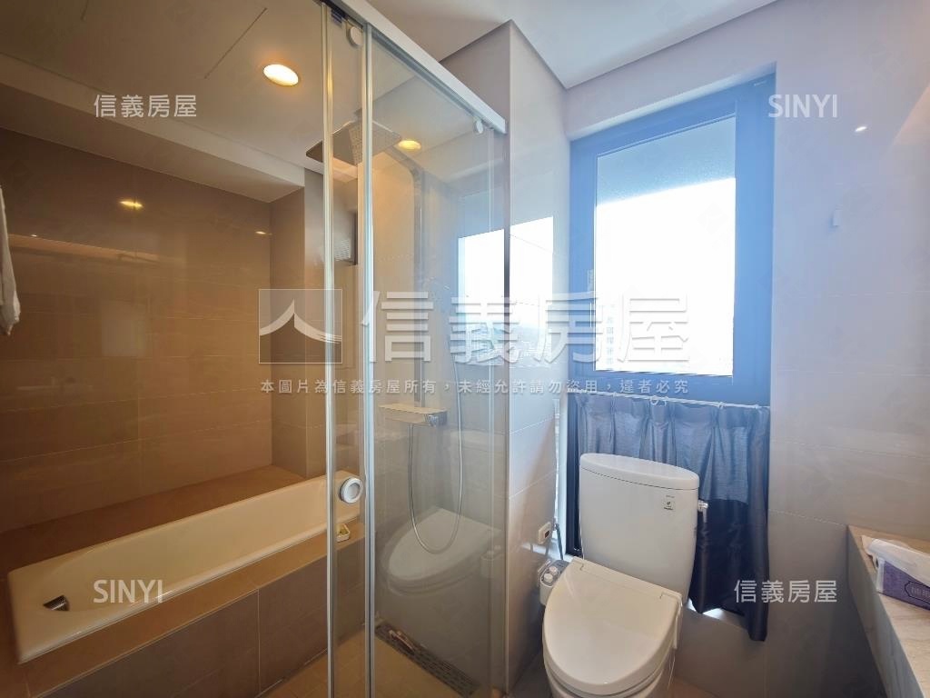 靜心連雲王者三房豪邸房屋室內格局與周邊環境
