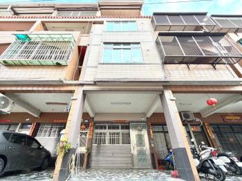 仁武仁春市場旁中正路透天