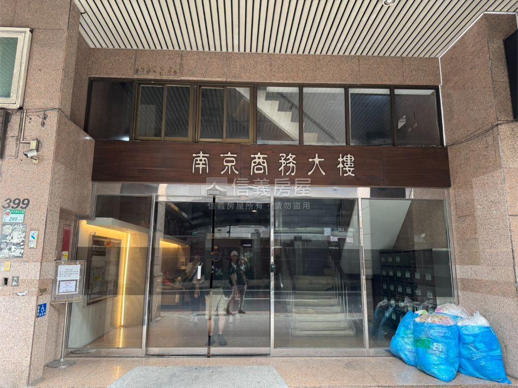 南京商務７號車位房屋室內格局與周邊環境