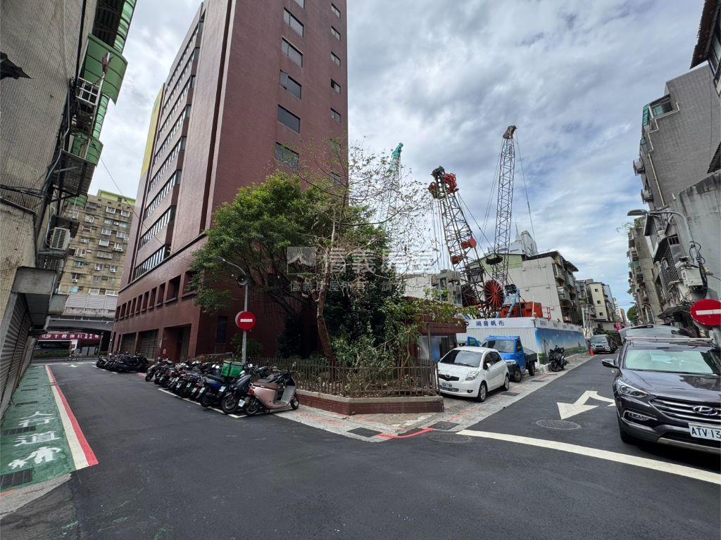 南京商務７號車位房屋室內格局與周邊環境