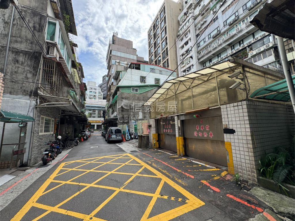 南京商務７號車位房屋室內格局與周邊環境