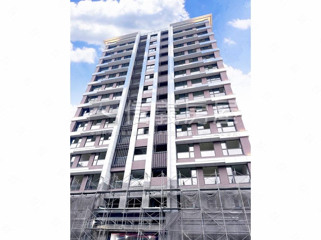 城中央稀有朝南二房房屋室內格局與周邊環境