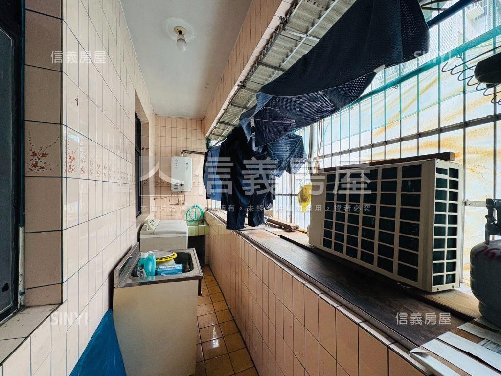 專任．近未來捷運學區好宅房屋室內格局與周邊環境
