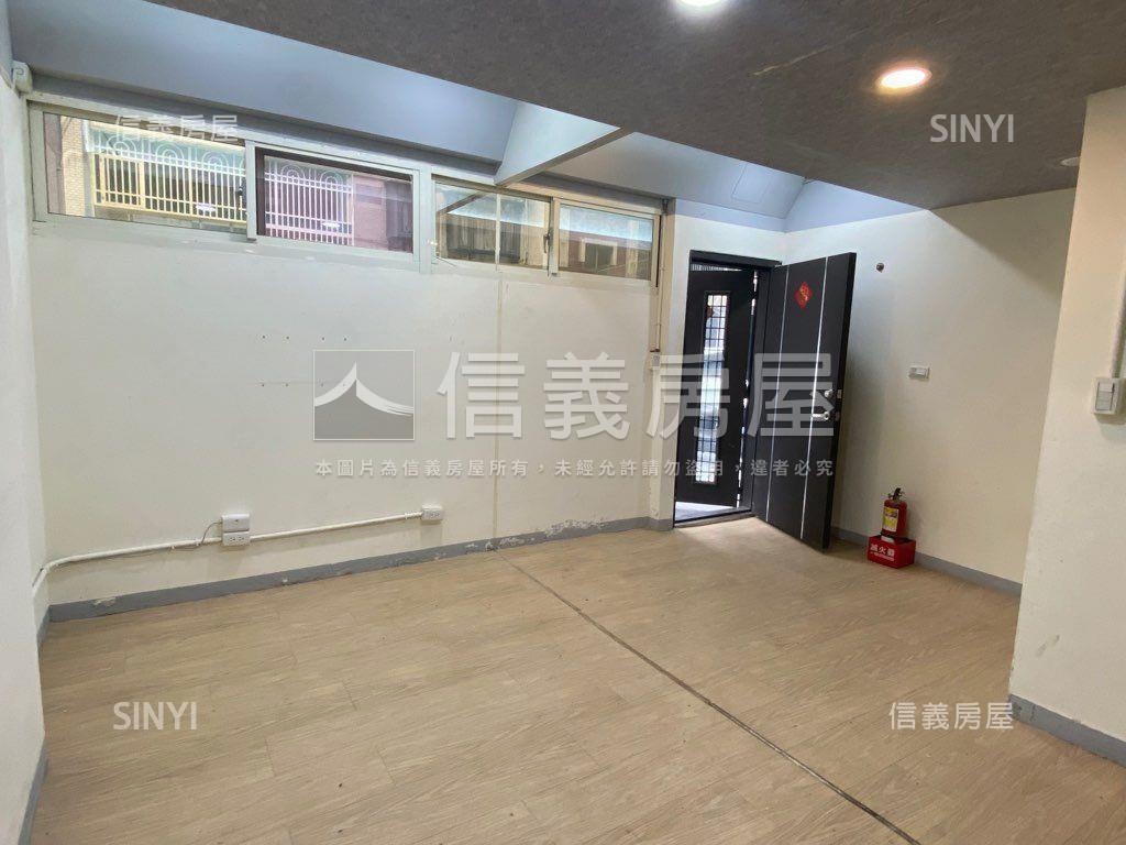 專任靜巷稀有一樓房屋室內格局與周邊環境