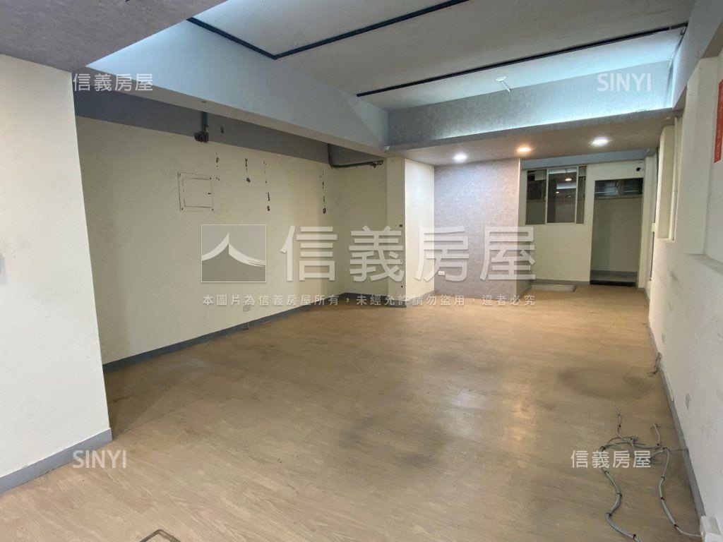 專任靜巷稀有一樓房屋室內格局與周邊環境