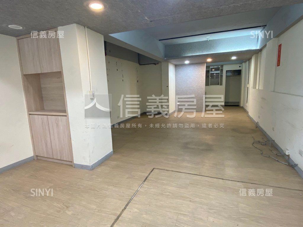 專任靜巷稀有一樓房屋室內格局與周邊環境