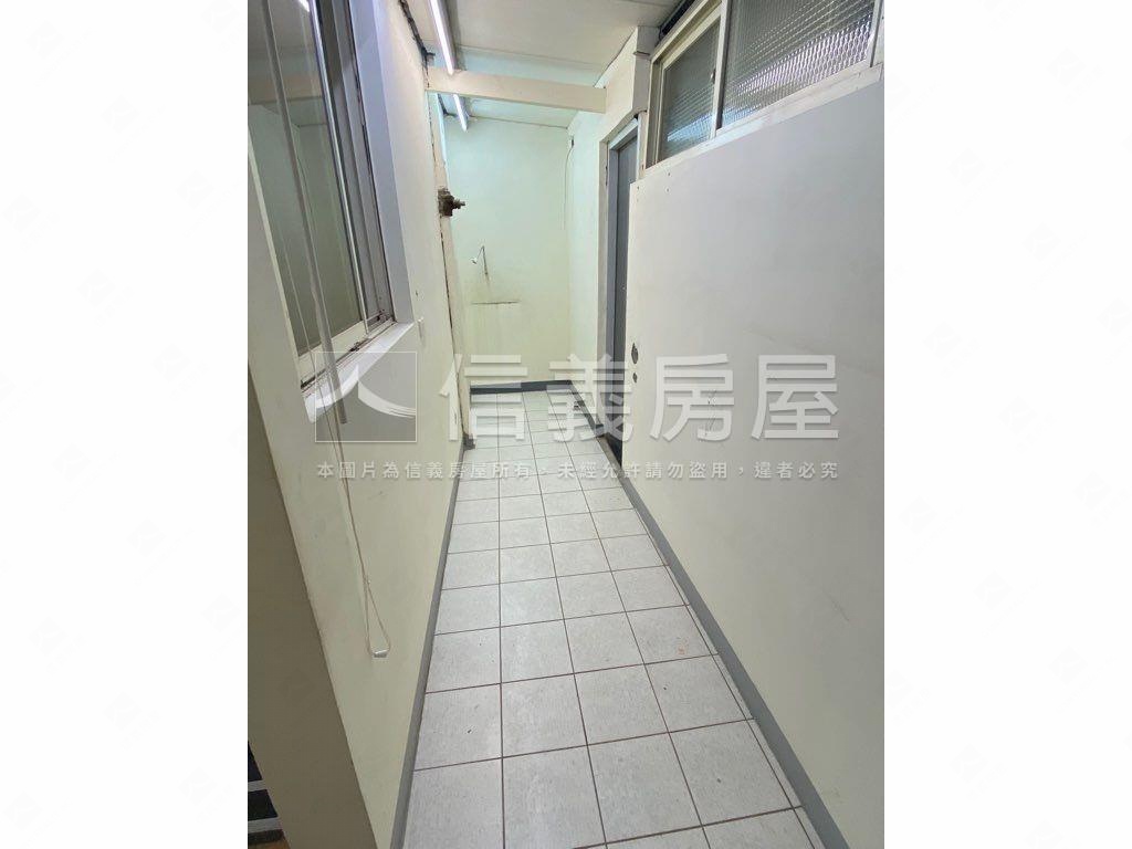 專任靜巷稀有一樓房屋室內格局與周邊環境