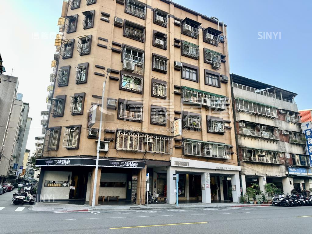 吉林靜巷稀有公園旁一樓房屋室內格局與周邊環境