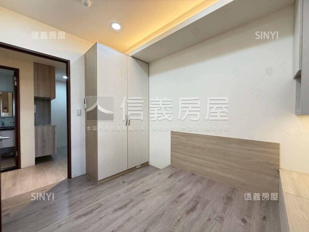 捷仕堡珍藏兩房車房屋室內格局與周邊環境
