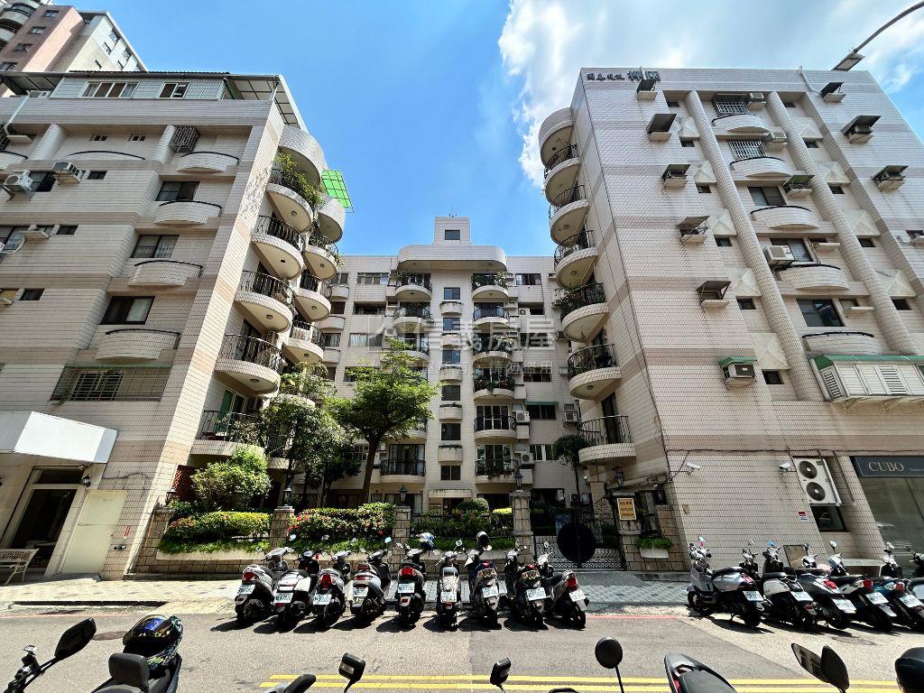 國泰樺園又接一間四房房屋室內格局與周邊環境