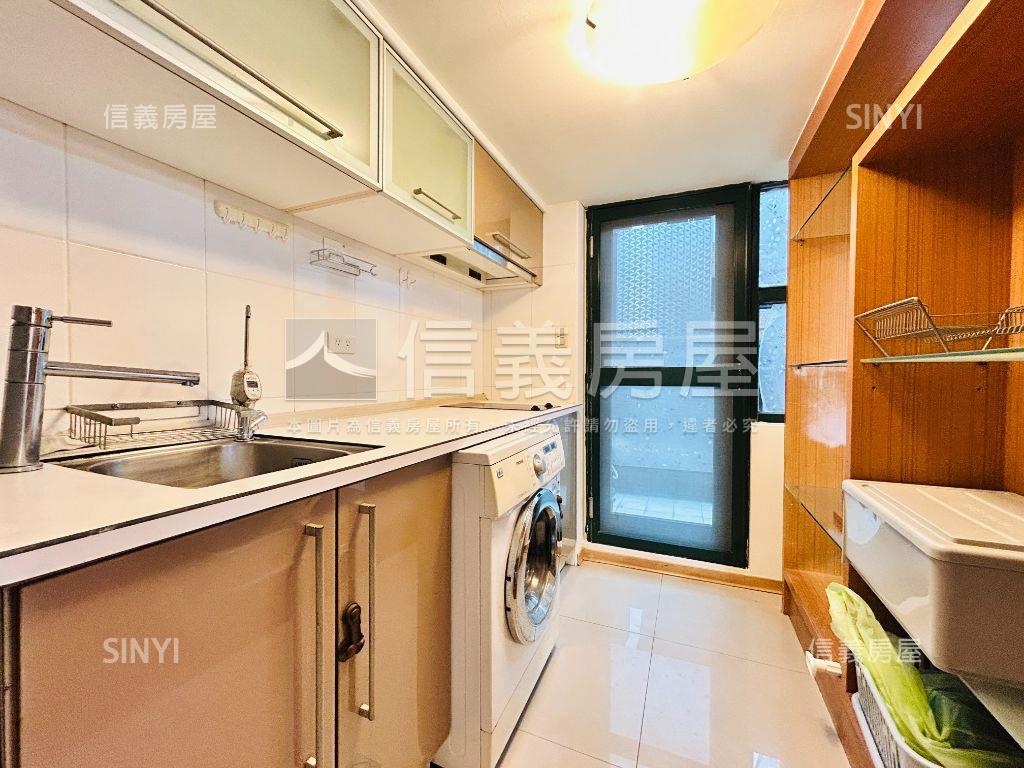 美妍家稀有陽台戶房屋室內格局與周邊環境