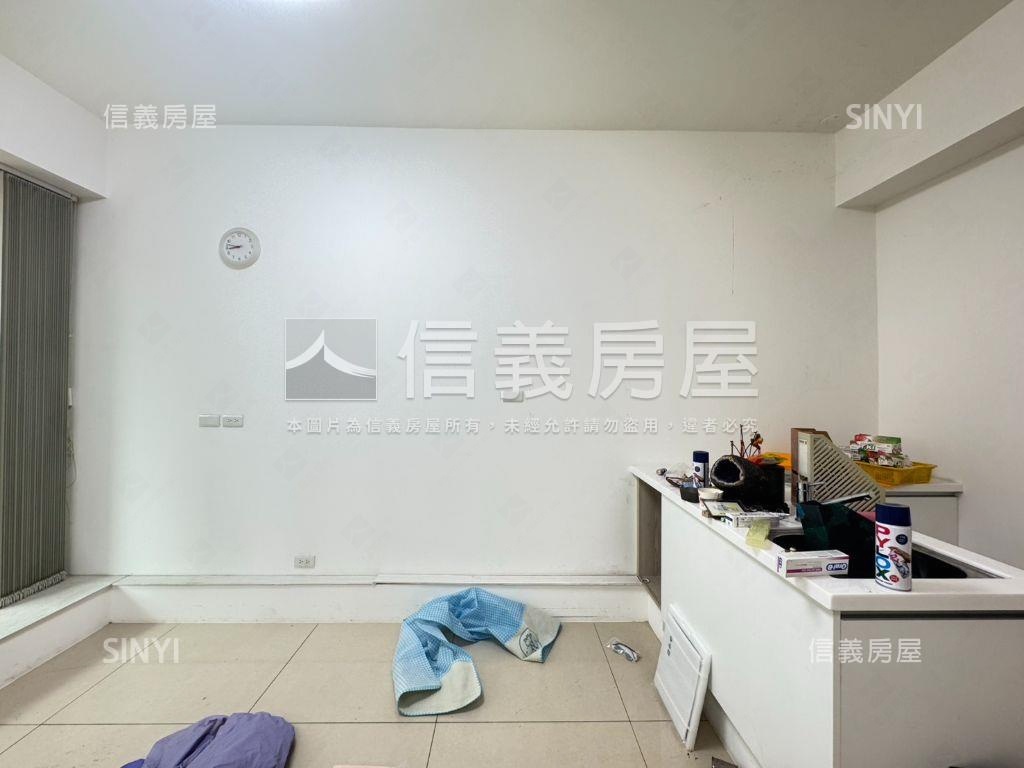 優質年輕屋齡電梯透天房屋室內格局與周邊環境