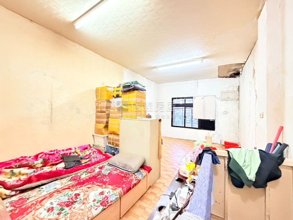 中華路小宅高土地持分房屋室內格局與周邊環境