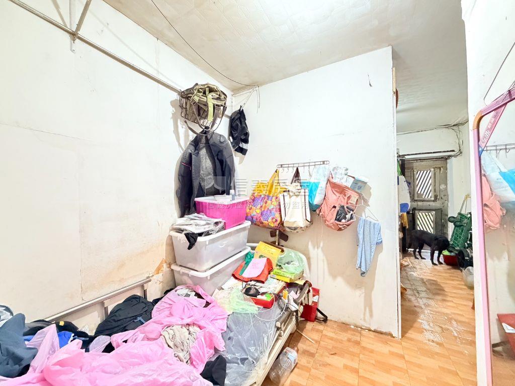 中華路小宅高土地持分房屋室內格局與周邊環境