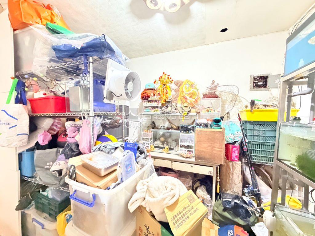 中華路小宅高土地持分房屋室內格局與周邊環境